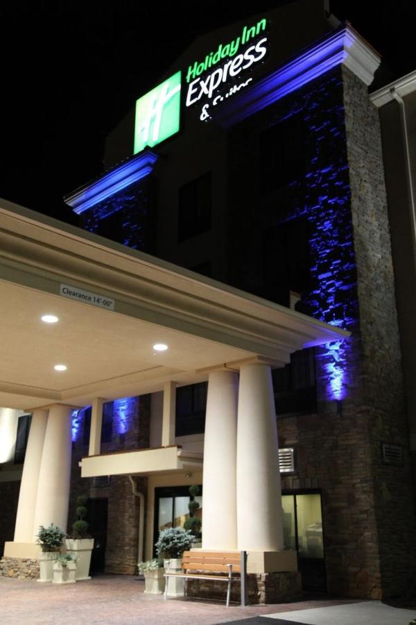 Holiday Inn Express & Suites - Huntsville Airport By Ihg Madison Eksteriør billede