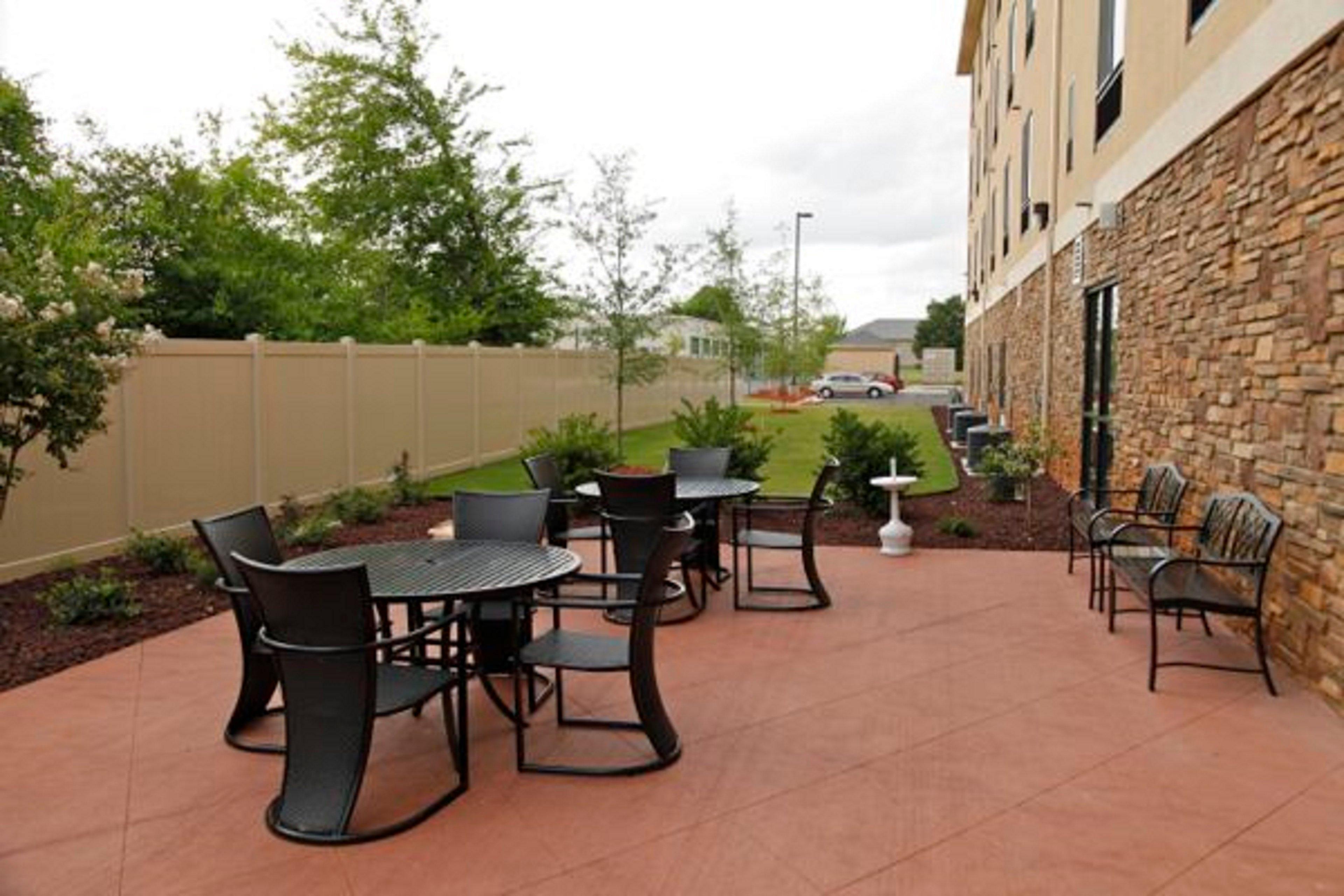 Holiday Inn Express & Suites - Huntsville Airport By Ihg Madison Eksteriør billede