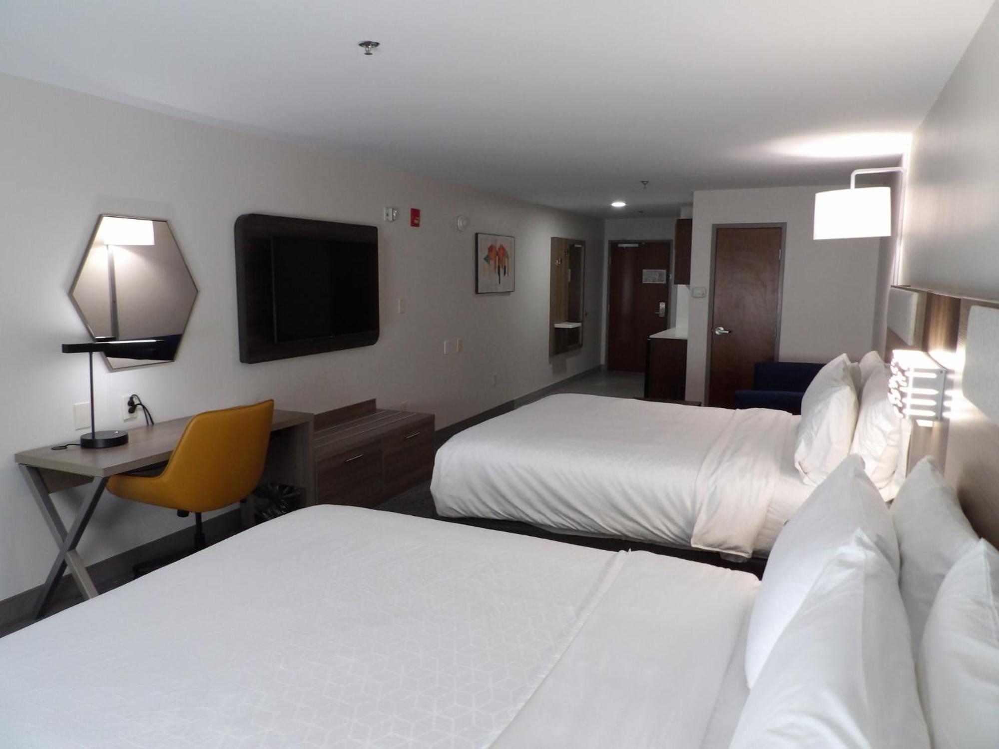 Holiday Inn Express & Suites - Huntsville Airport By Ihg Madison Eksteriør billede